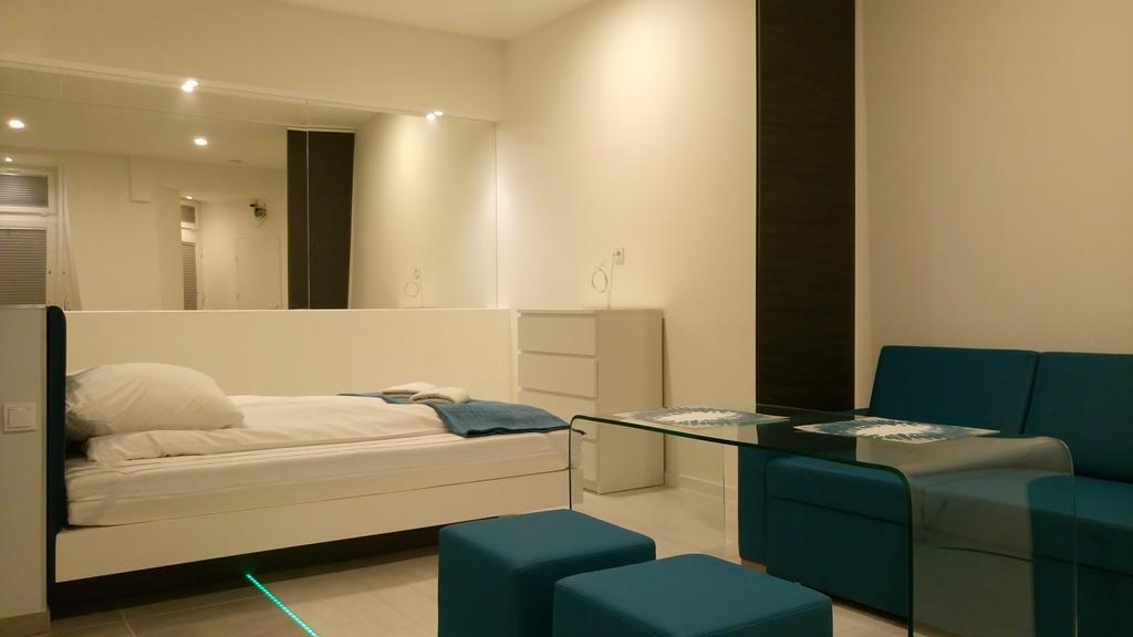 Mirror Apartments クラクフ 部屋 写真
