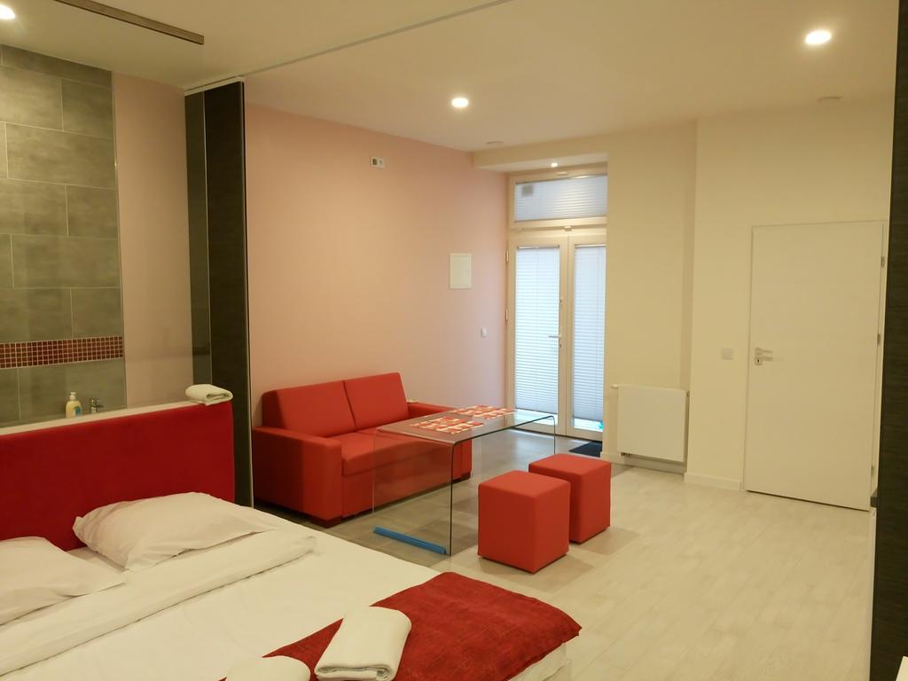 Mirror Apartments クラクフ エクステリア 写真