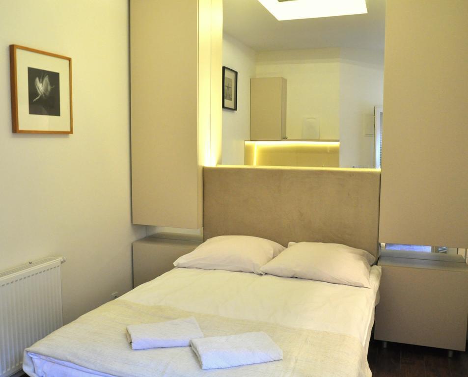 Mirror Apartments クラクフ エクステリア 写真